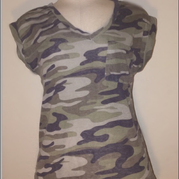 Derek Heart Other - Camo T Shirt Derek Heart Other - Camo T Shirt